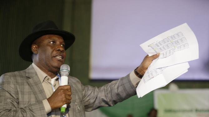 Orubebe at Abuja coalition centre