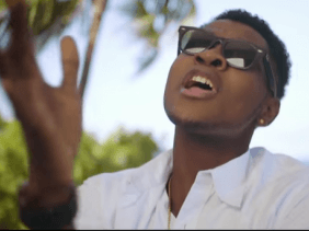 Kiss DANIEL -Laye video